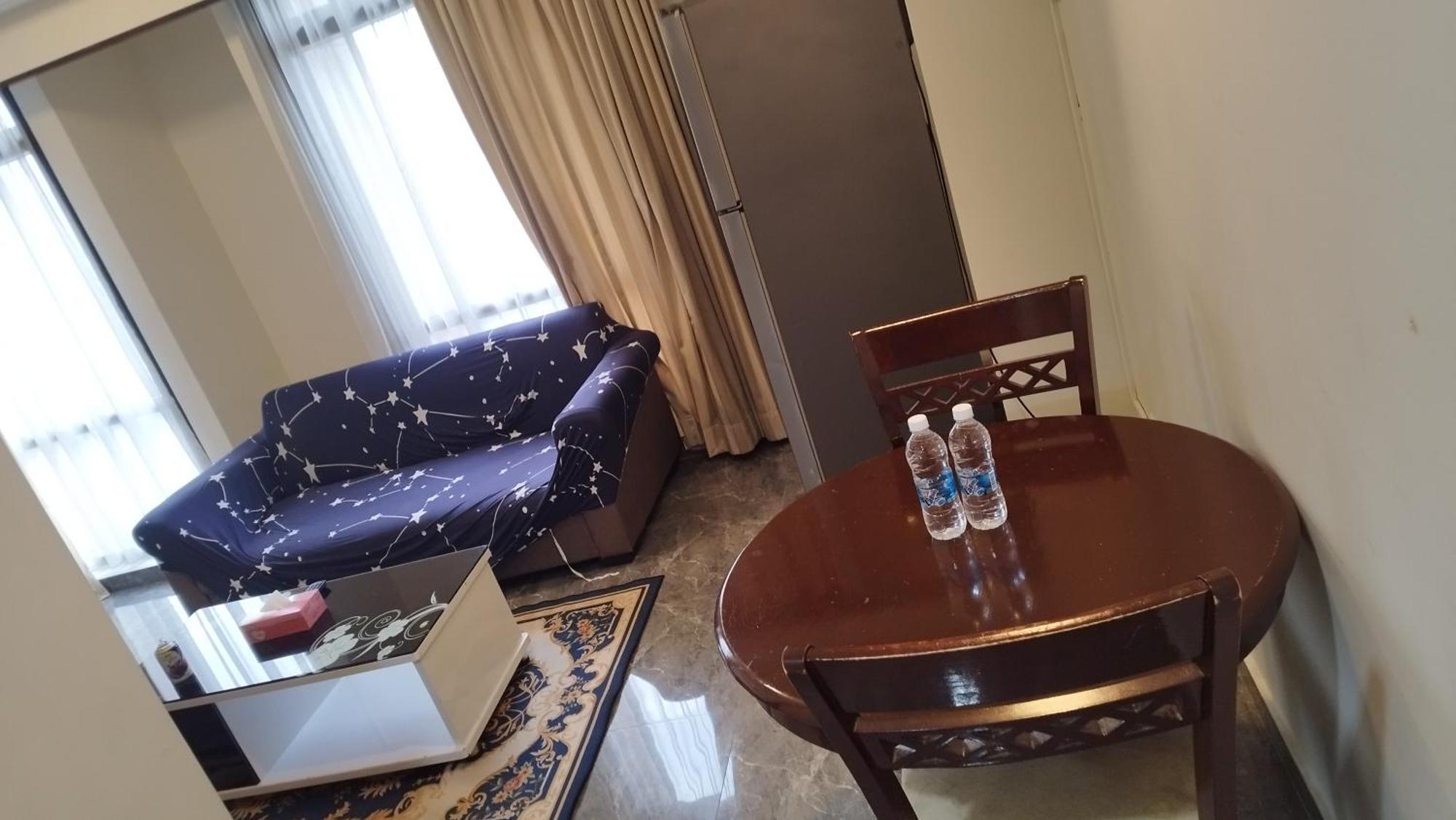 Golden Service At Times Square Kl Apartment